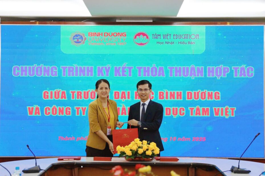 tam viet education mou hop tac dh binh duong 1