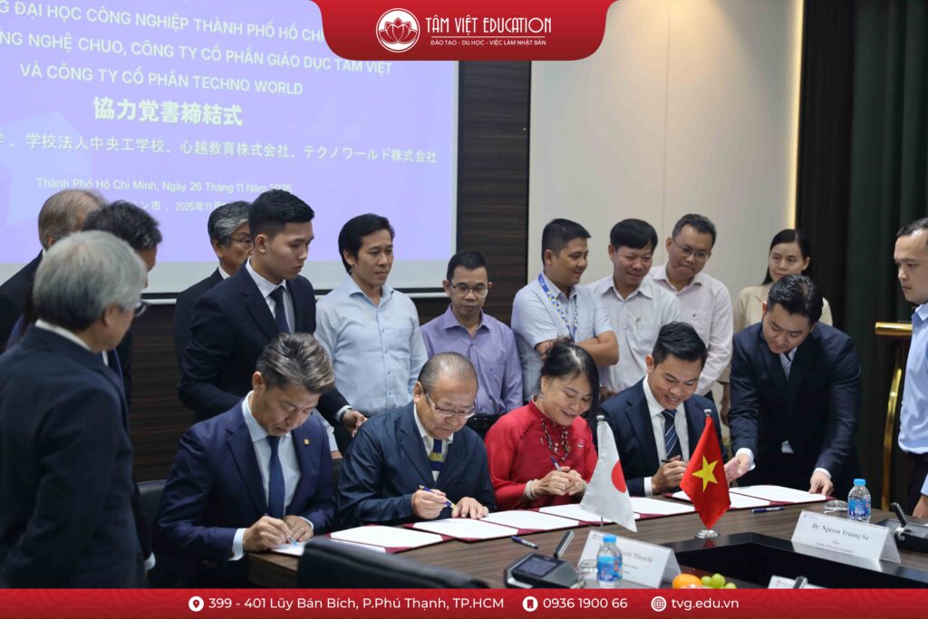 ky ket hop tac mou tam viet education mou iuh chuo techno world 2