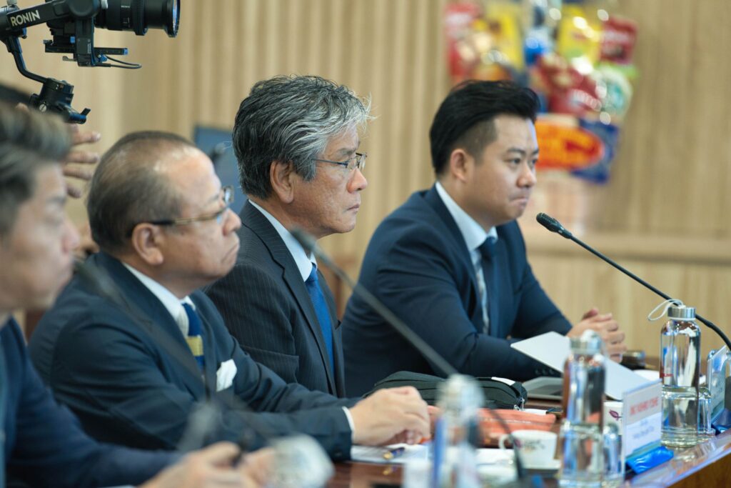 ky ket hop tac mou tam viet education mou muce chuo techno world 2 1